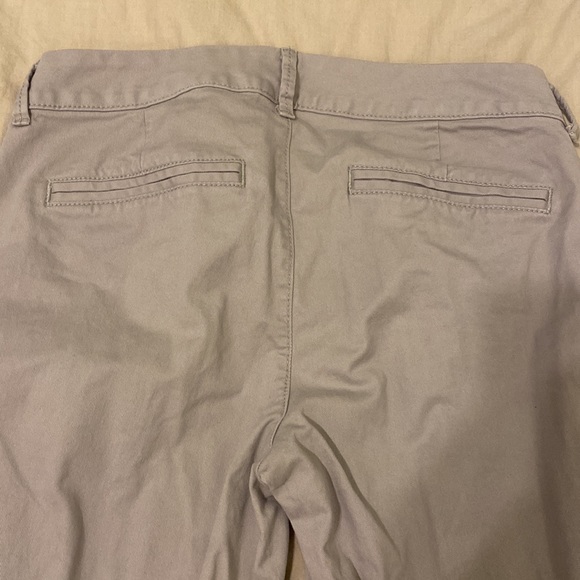 Old Navy Pixie Jeans - Picture 3 of 3